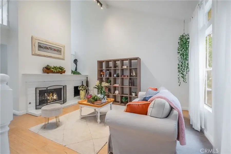 19 Dartmouth, Irvine, CA 92612 - Image #3