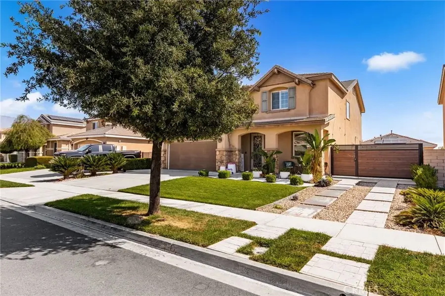 17961 Valerian, San Bernardino, CA 92407 - Image #3