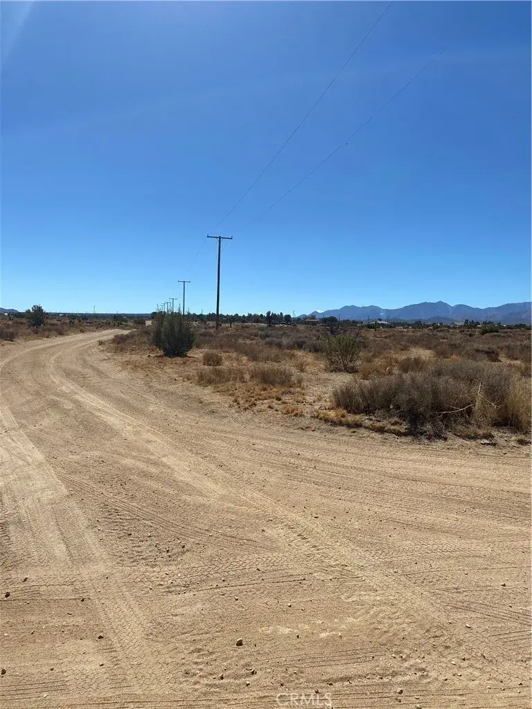 0 Valencia, Phelan, CA 92371 - #2