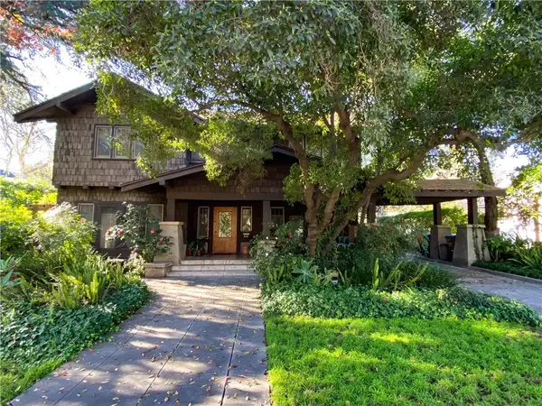 845 N Indian Hill, Claremont, CA 91711