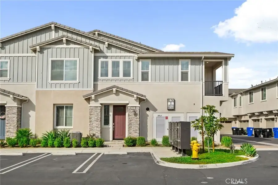 16570 Wyndham #12, Fontana, CA 92336 - Image #2