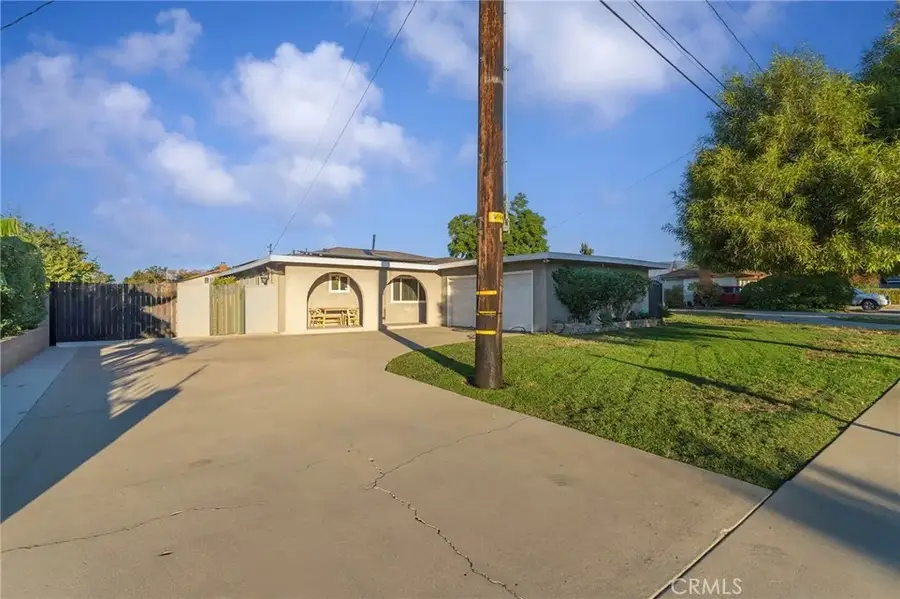 9646 Palmetto Avenue, Fontana, CA 92335 - Image #2