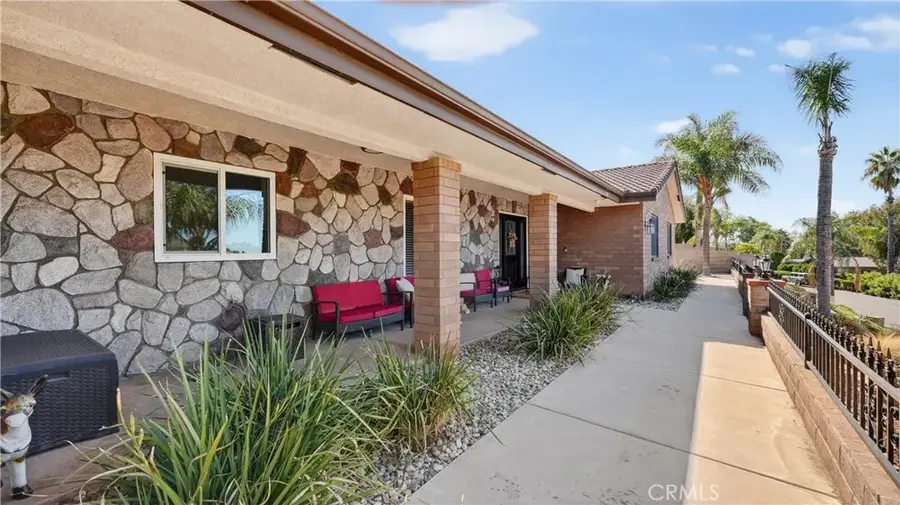 2498 Loveland, Jurupa Valley, CA 92509 - Image #2