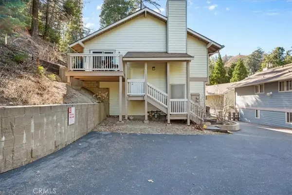 323 Canyon Crest, Lake Arrowhead, CA 92352
