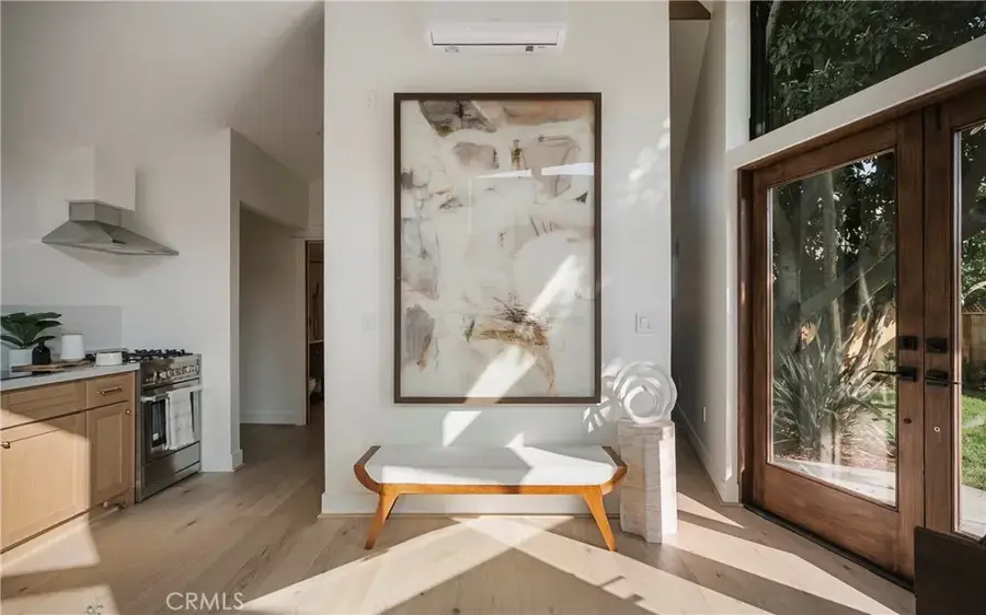 4633 Russell, Los Feliz, CA 90027 - Image #2