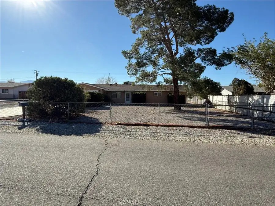 22745 Anoka Road, Apple Valley, CA 92308 - Image #3