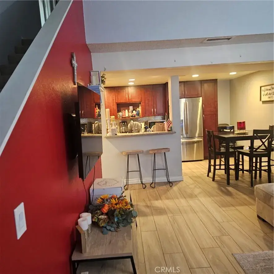 435 W 9th #B3, Upland, CA 91786 - Image #1