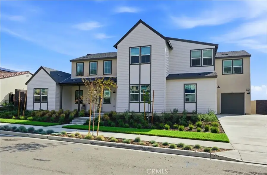 15957 Butterfly Drive, Fontana, CA 92336 - Image #2