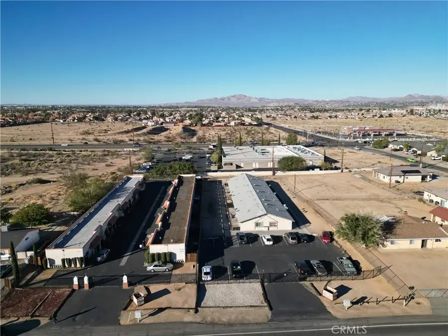 16440 Sequoia, Hesperia, CA 92345 - Image #2