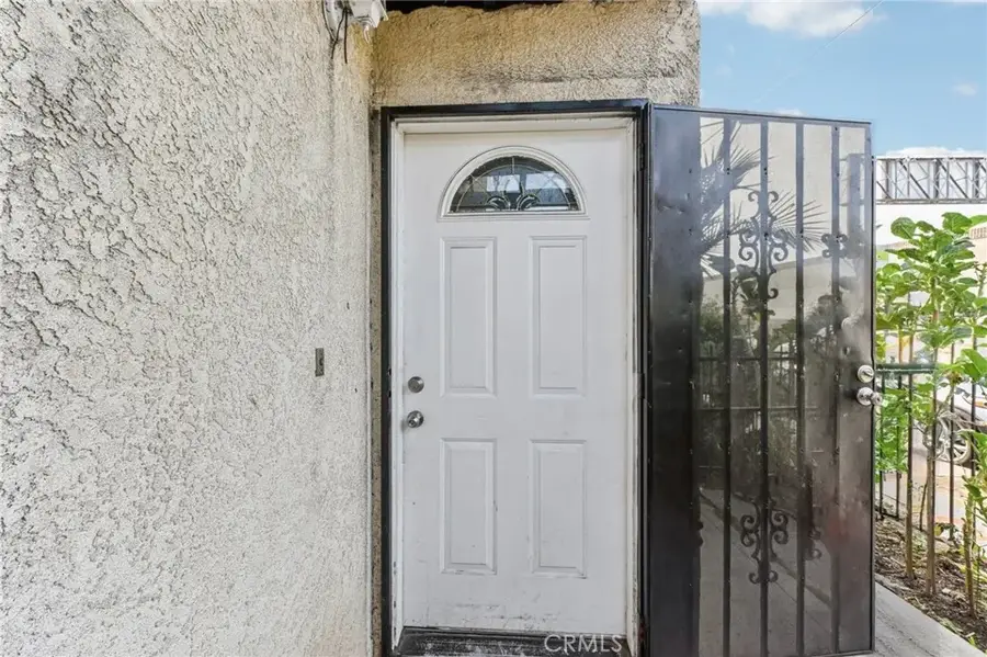 342 W 56th, Los Angeles, CA 90037 - Image #3