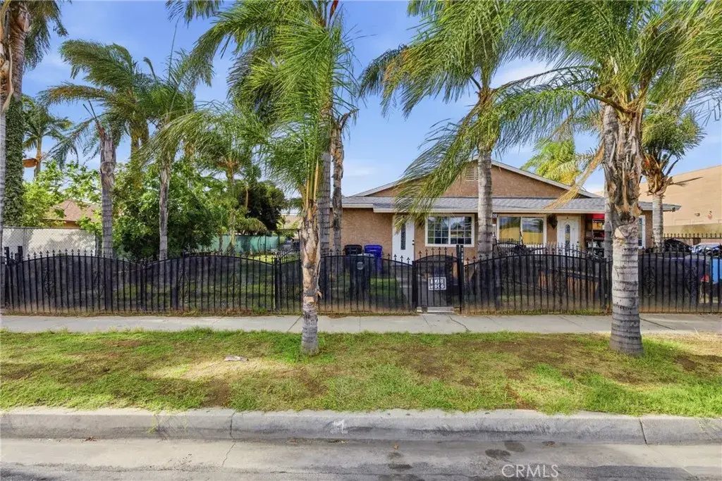 610 S Olive Avenue, Rialto, CA 92376 - Image #1