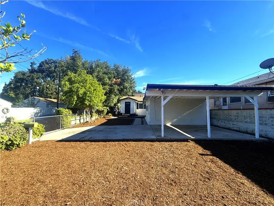 10358 Eldora Avenue, Sunland, CA 91040 - Image #2