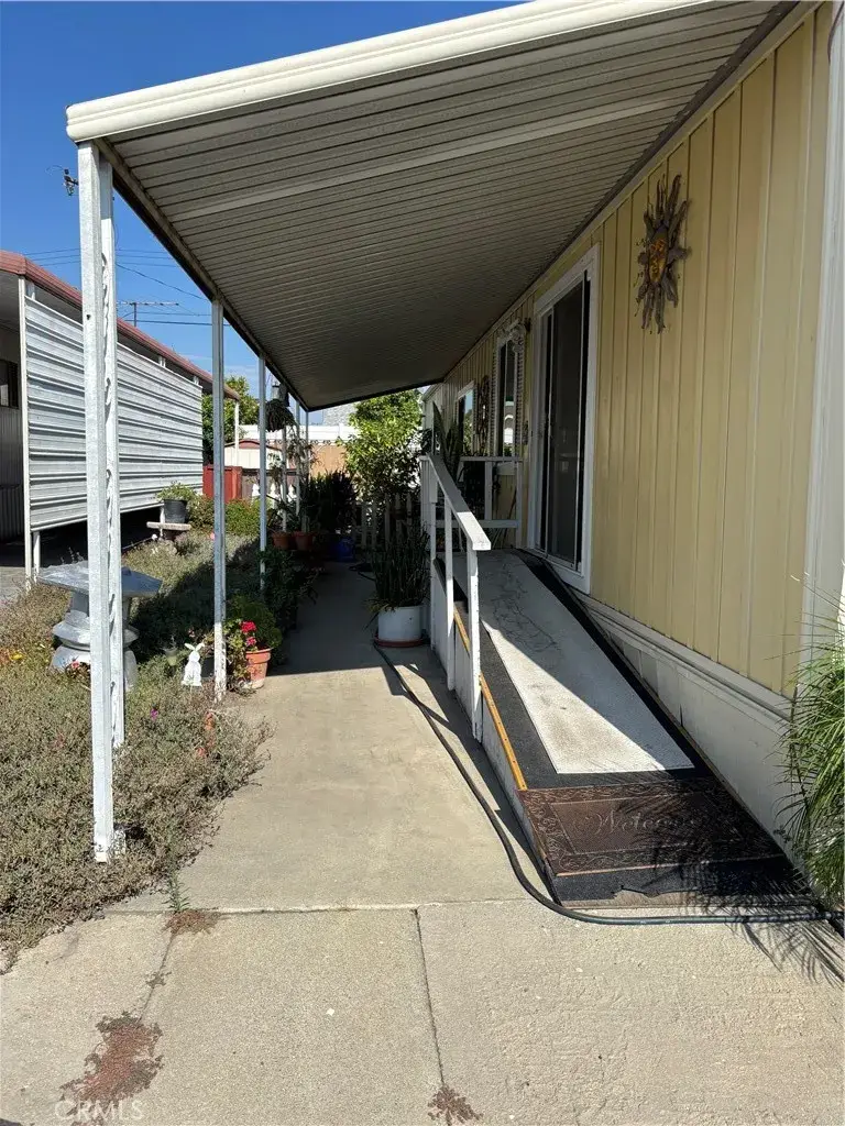 301 E Foothill #24, Pomona, CA 91767 - #3