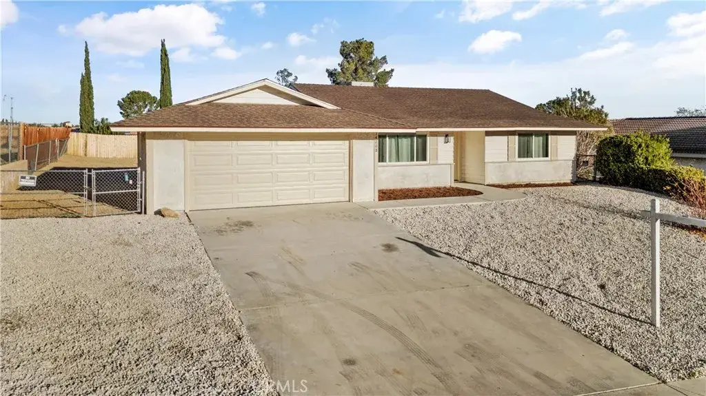 14208 Apple Creek, Victorville, CA 92395 - Image #1