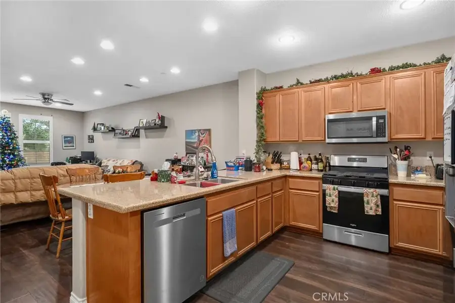 15723 Parkhouse, Fontana, CA 92336 - Image #3