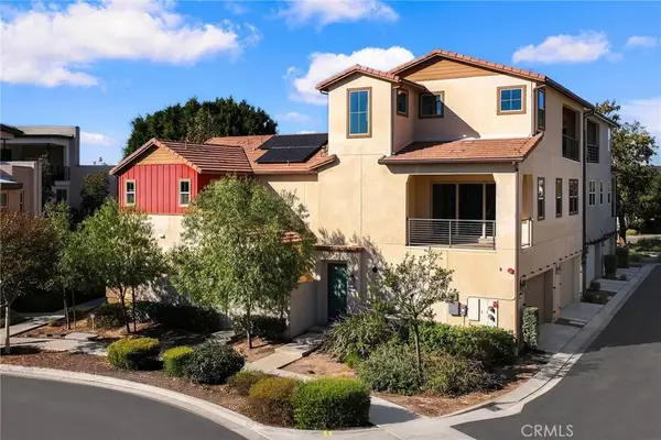 115 Frame, Irvine, CA 92618