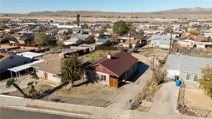 1201 Flora, Barstow, CA 92311 - Image #2
