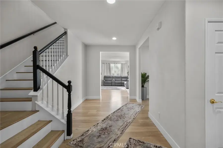 12 Plaza Avila, Lake Elsinore, CA 92532 - Image #3