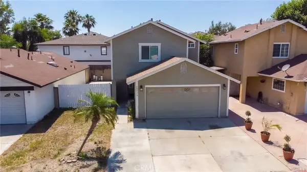8936 Summerwood, Fontana, CA 92335