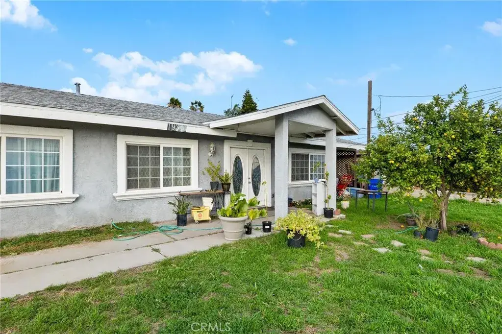 19340 Jurupa, Bloomington, CA 92316 - #1
