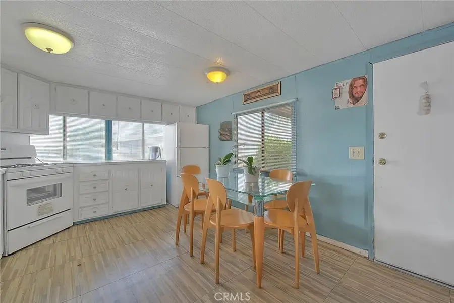 17333 Valley #15E, Fontana, CA 92335 - #3