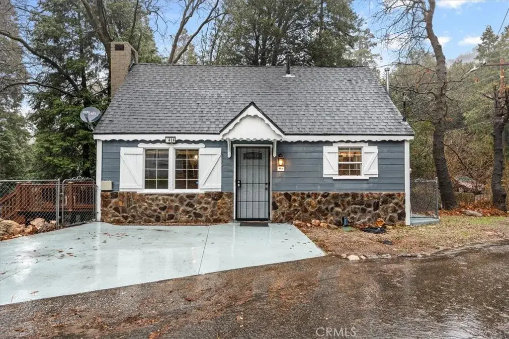 414 Cross Drive, Crestline, CA 92325 - Image #1