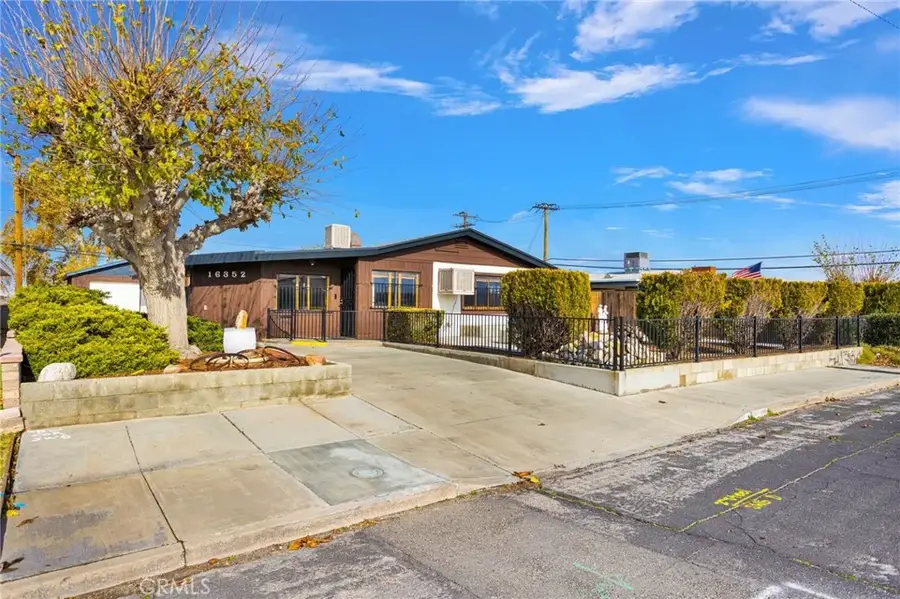 16352 Del Norte Drive, Victorville, CA 92395 - Image #2