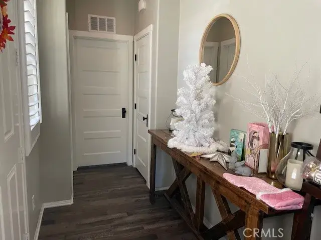 196 Eureka Pl, Upland, CA 91786 - Image #2