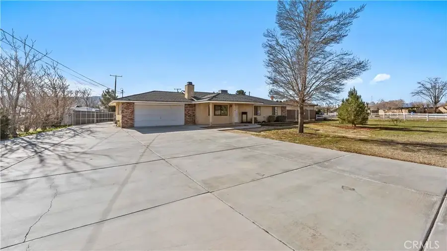 11639 Pagosi Road, Apple Valley, CA 92308 - Image #3