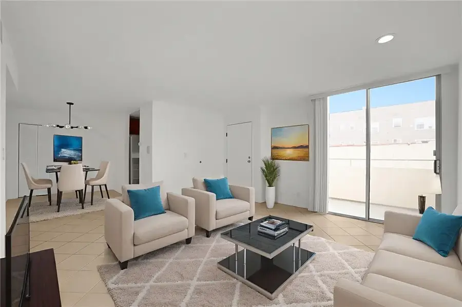 856 N Van Ness Avenue #3, Los Angeles, CA 90038 - Image #2