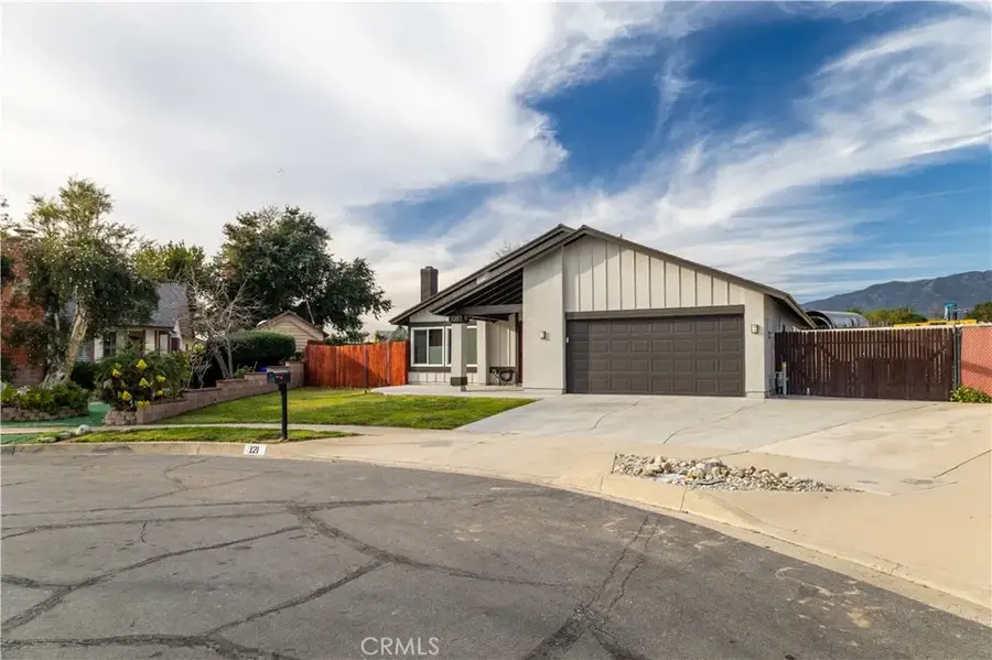 121 Genoa, Upland, CA 91786 - Image #3