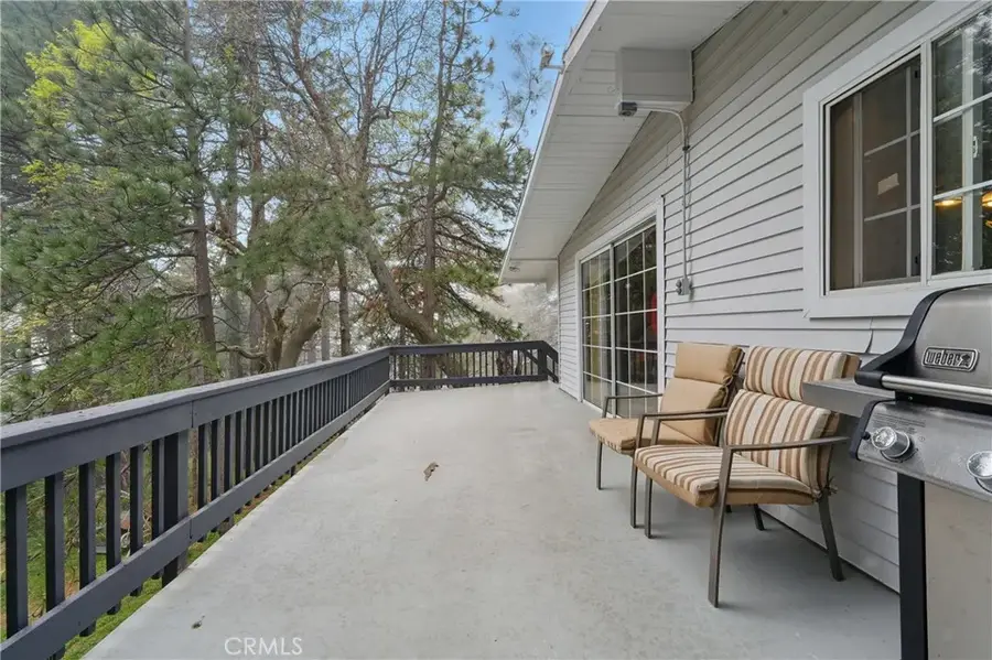 30919 Valley Oak, Running Springs, CA 92382 - Image #2