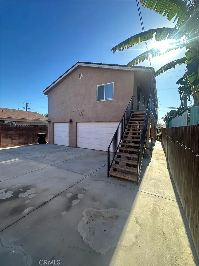 1230 E 68th St, Los Angeles, CA 90001 - Image #1