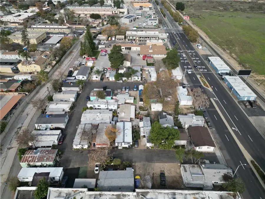 24833 Railroad, Newhall, CA 91321 - Image #2