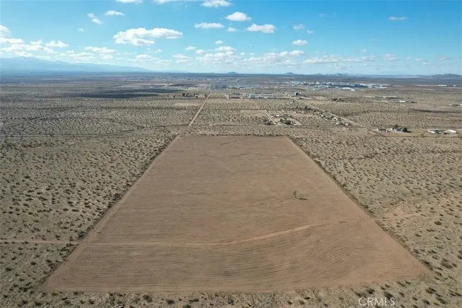 9 Bellflower, Adelanto, CA 92301 - #3