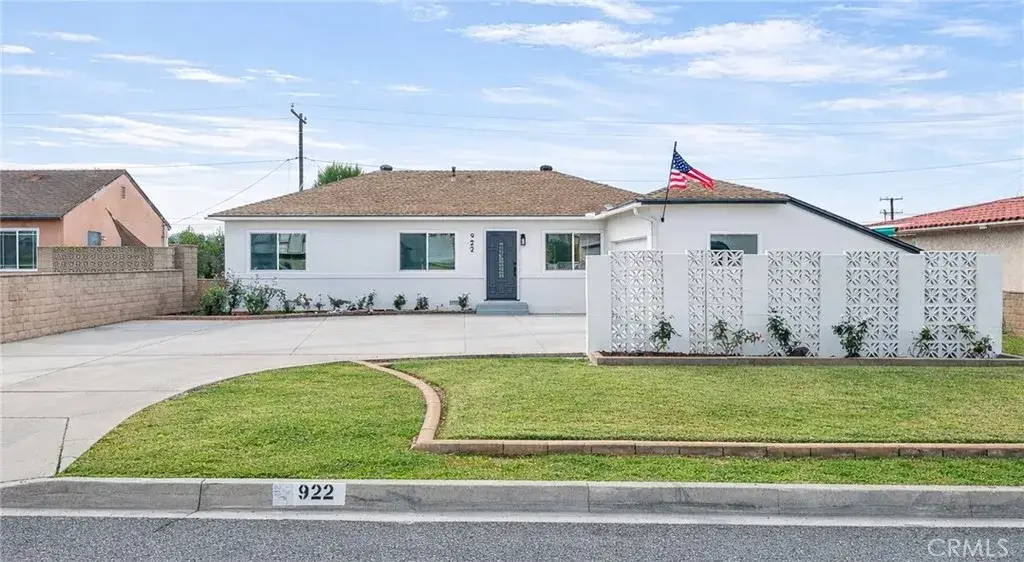 922 E Edgecomb, Covina, CA 91724 - #1