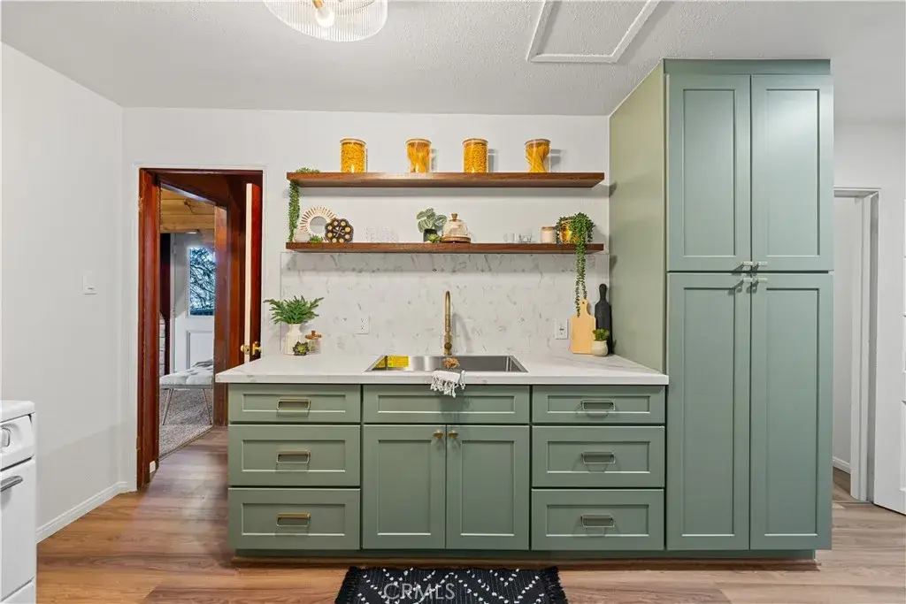 23825 Scenic, Crestline, CA 92325 - Image #1