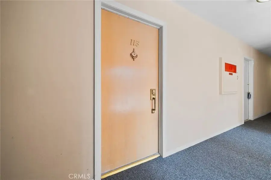 4915 Tyrone #115, Sherman Oaks, CA 91423 - #3