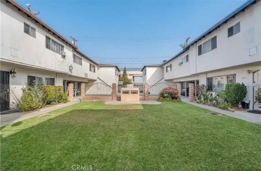 6021 Gage #4, Bell Gardens, CA 90201 - Image #2