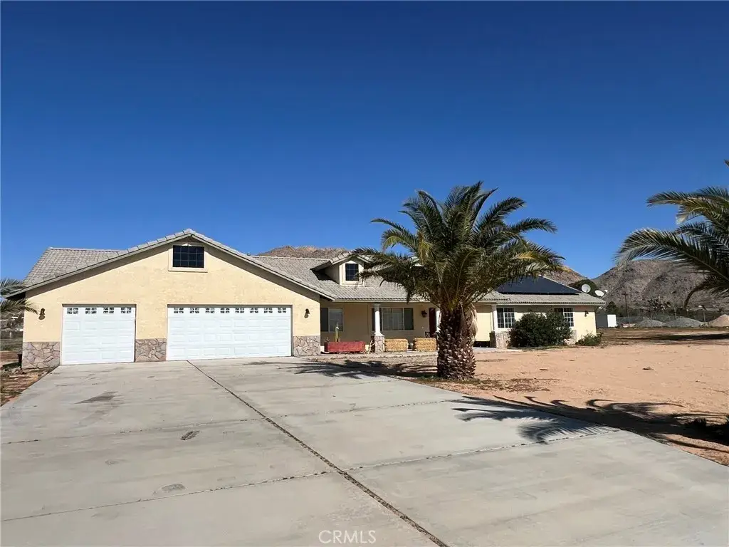 24030 Cahuilla, Apple Valley, CA 92307 - Image #1