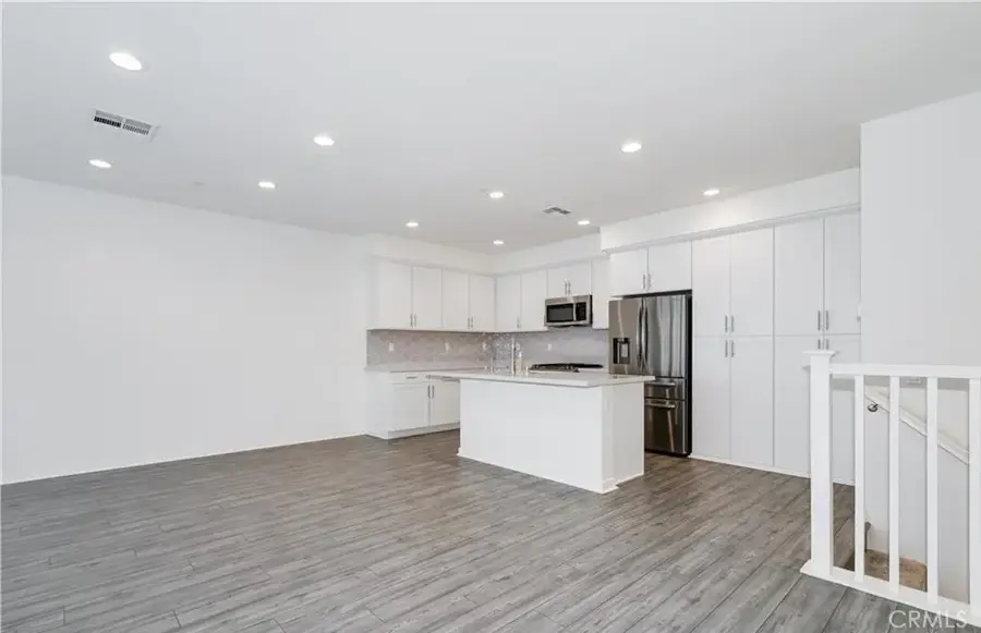 606 White Oaks, Lake Forest, CA 92610 - #3