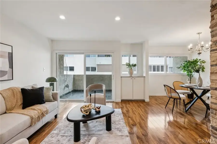 125 S Sierra Madre #215, Pasadena, CA 91107 - #3