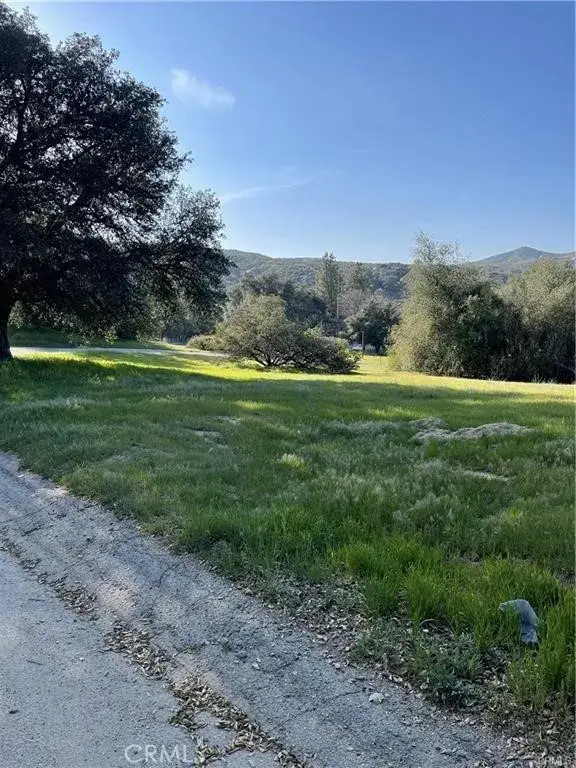 18868 Deer Trail Rd, Banning, CA 92220 - #2