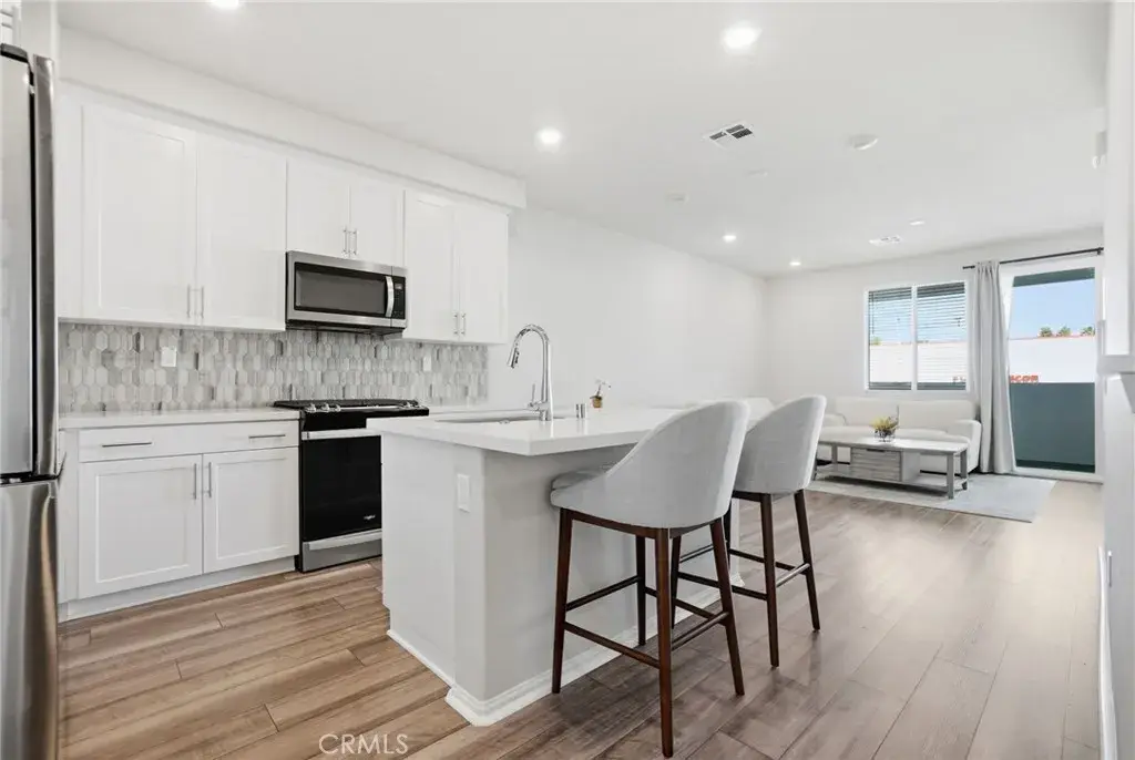 1618 W. Cameron, West Covina, CA 91790 - #1