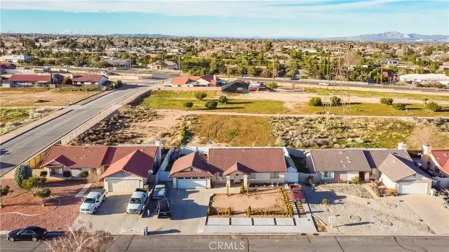 15634 Via Cartagena, Hesperia, CA 92345 - #2