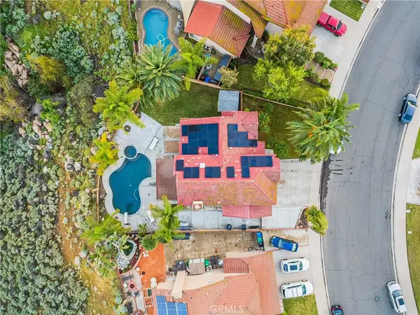 17102 Whispering Brook, Riverside, CA 92503