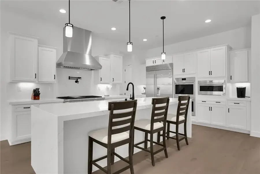 21303 Rockview Terrace, Chatsworth, CA 91311 - #2