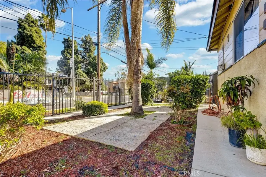 12021 S Figueroa, Los Angeles, CA 90061 - #3