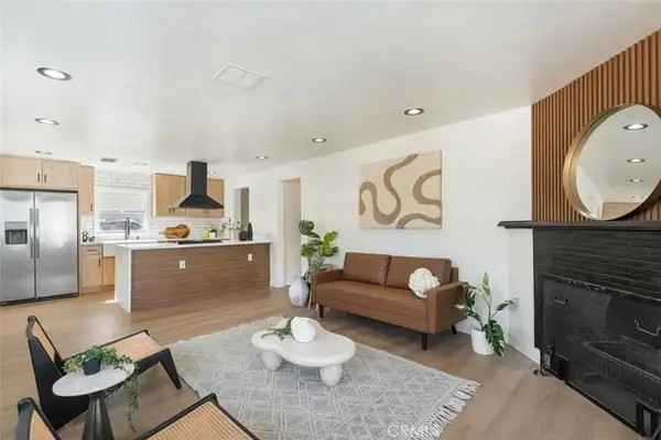 915 N Pasadena Avenue, Azusa, CA 91702