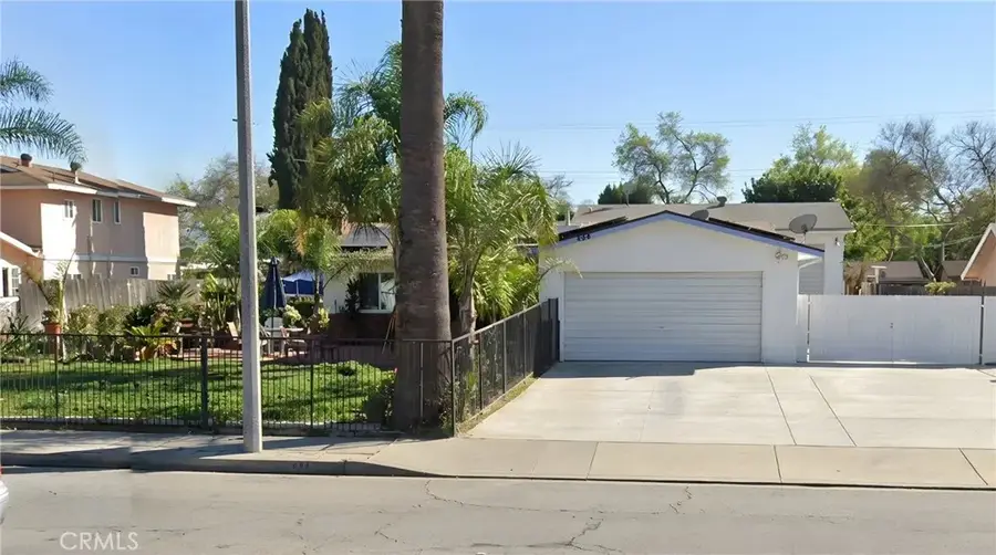 484 Philadelphia, Pomona, CA 91766 - #2